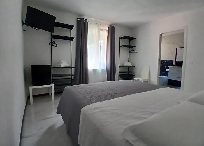 La Rosa Dei Pepoli Gæstehus 3*